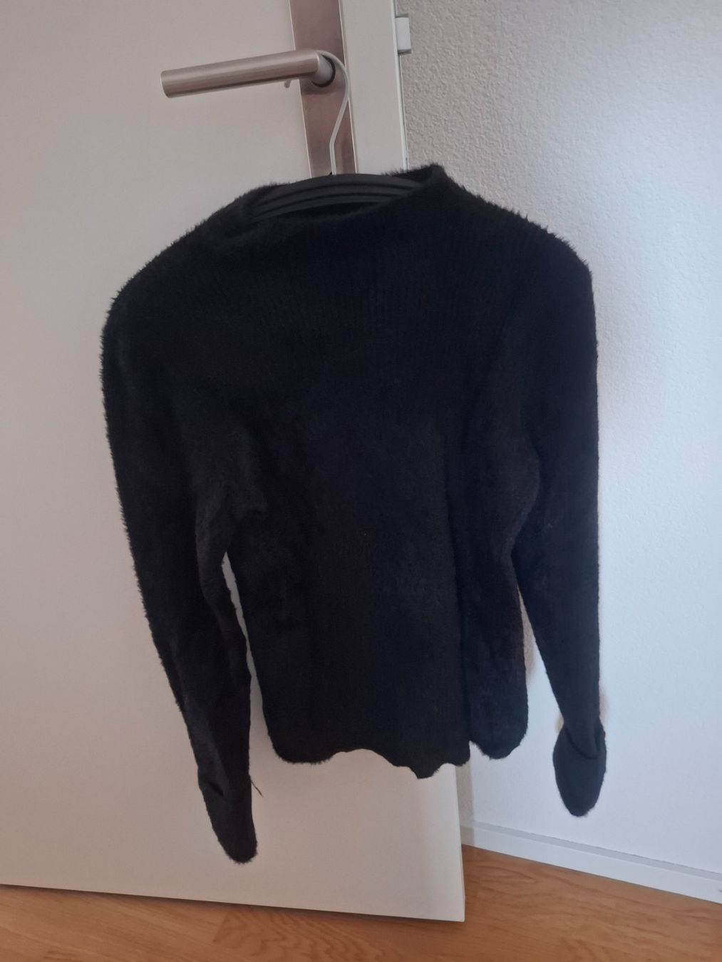 Morgan Pullover & Sweatshirts: Schöner Pullover Morgan schwarz Grösse S – Gebraucht aus Romanshorn von lichtmond2022