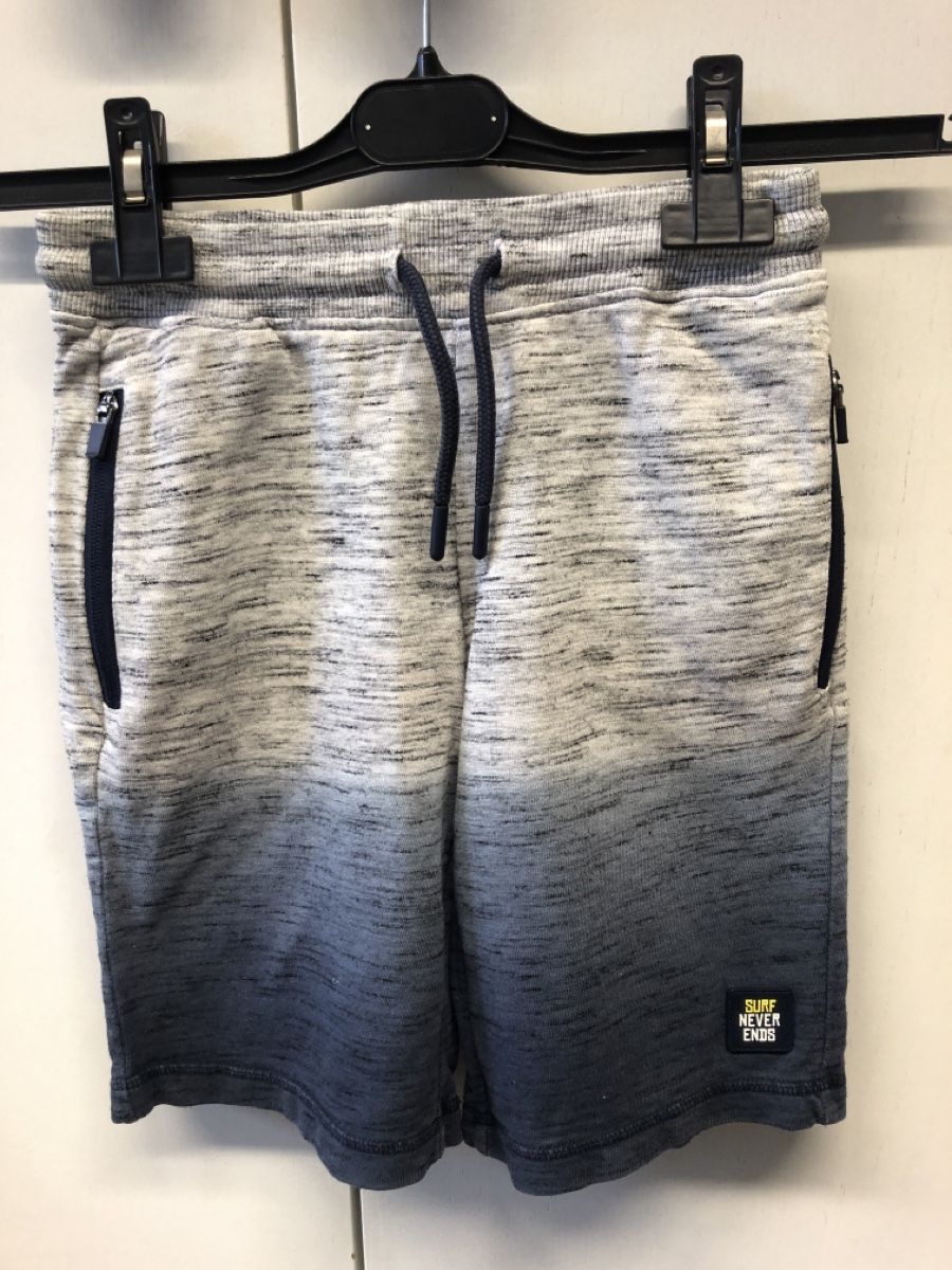 C&A Hosen: Jungen Shorts Gr 134 – Gebraucht aus Einsiedeln von svandan