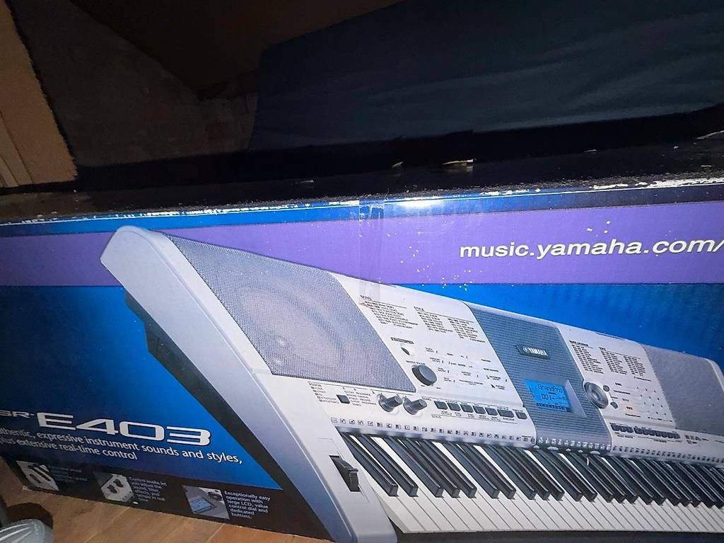 Musikinstrumente: Keyboard – Gebraucht aus Villmergen von MariaH0102