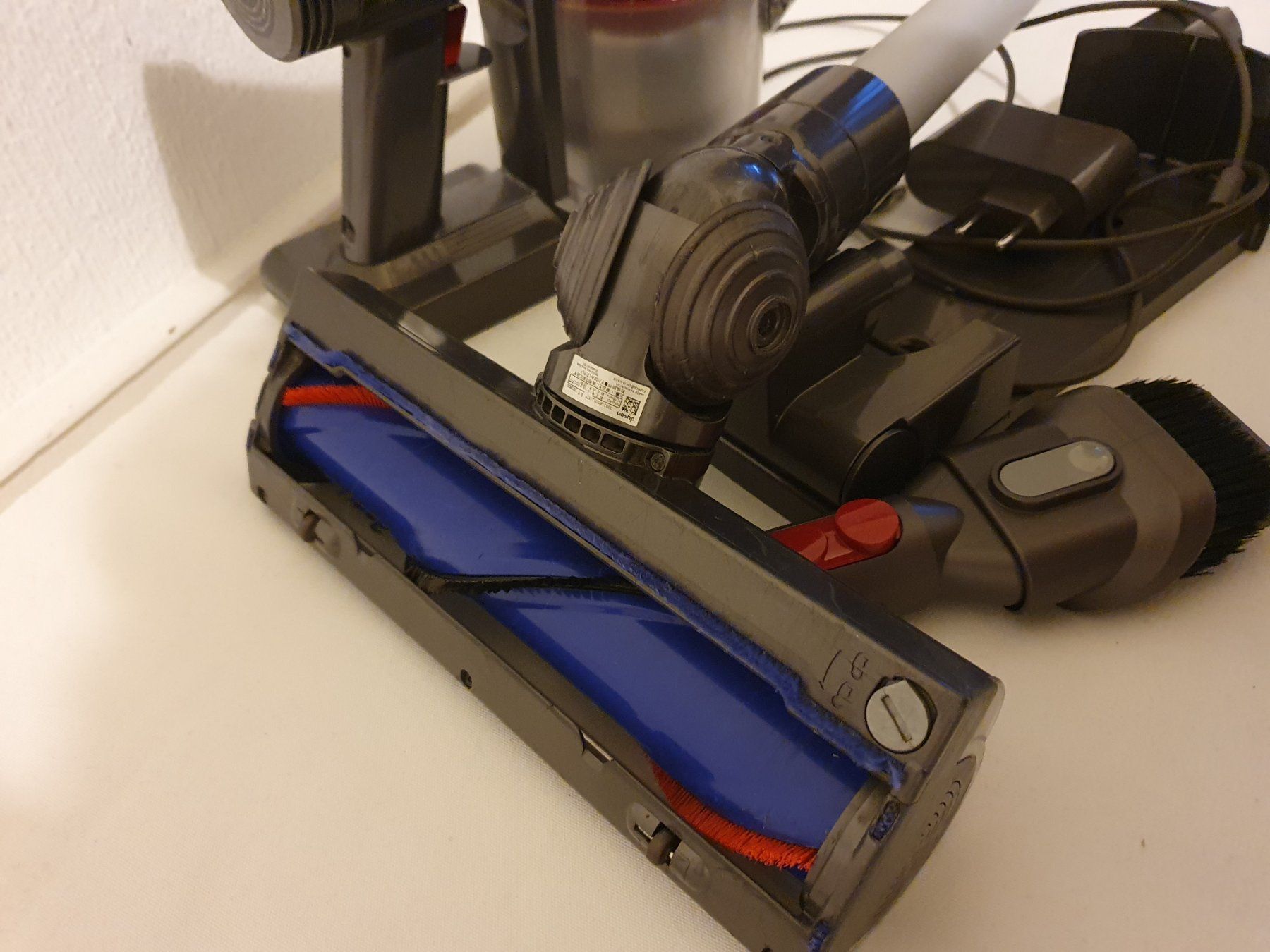 Dyson Aspirapolveri & Accessori: Dyson V7 d'occasion – Usato da Lausanne venduto da Af2016 5