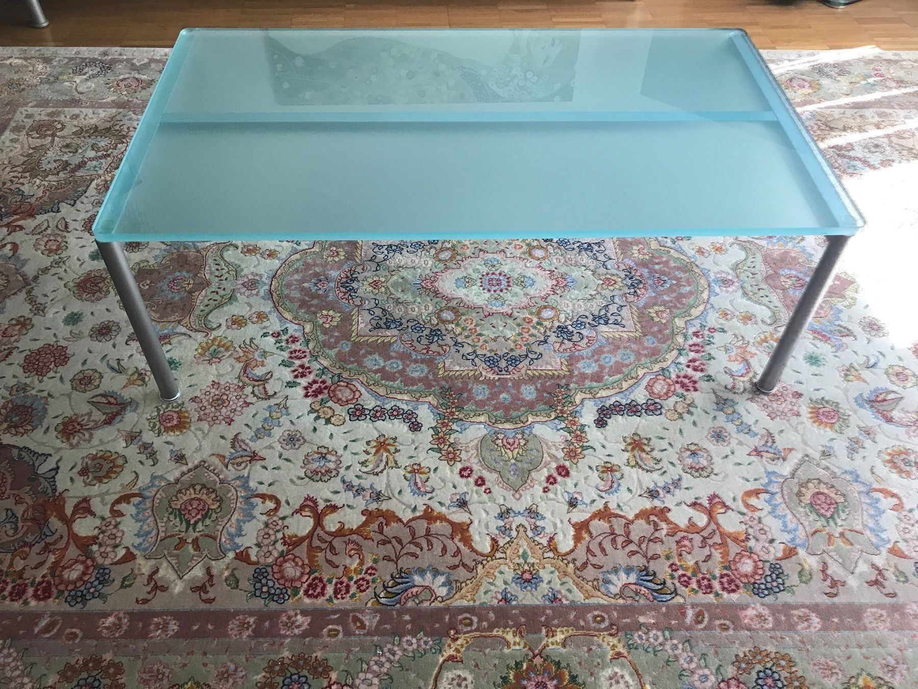 Pfister Tische: Pfister Designer Salontisch Milchglas – Gebraucht aus Lufingen von Mark7777