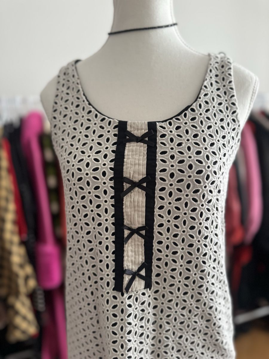 Mango Kleider: Broderie Kleid von Mango – Gebraucht aus Zürich von PuraVida111 1