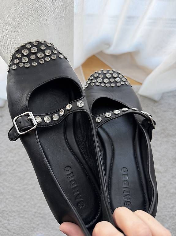Sandro Damenschuhe: sandro sophia riemchenballerina – Gebraucht aus Olten von bay_fh8s