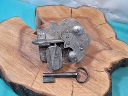 1 Möbel Schloss mit Schlüssel, DM3cm, DLS (4059#MBS3)
