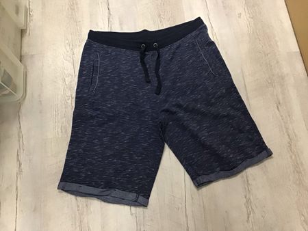 Herren Shorts dunkelblau Grösse L guter Zustand