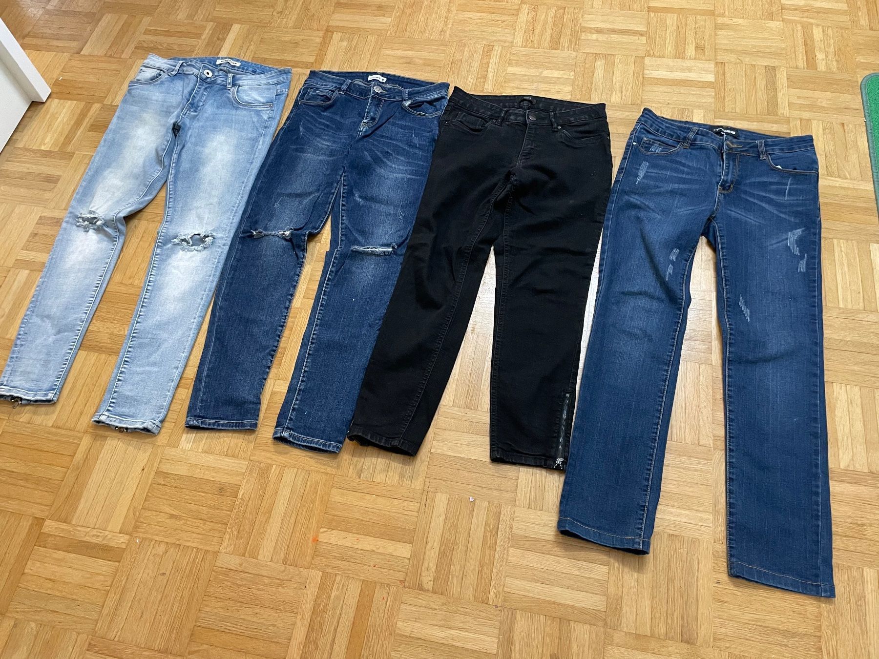 Jeans: Jean Hosen Gr 36/38 – Usato da Biel/Bienne venduto da philong