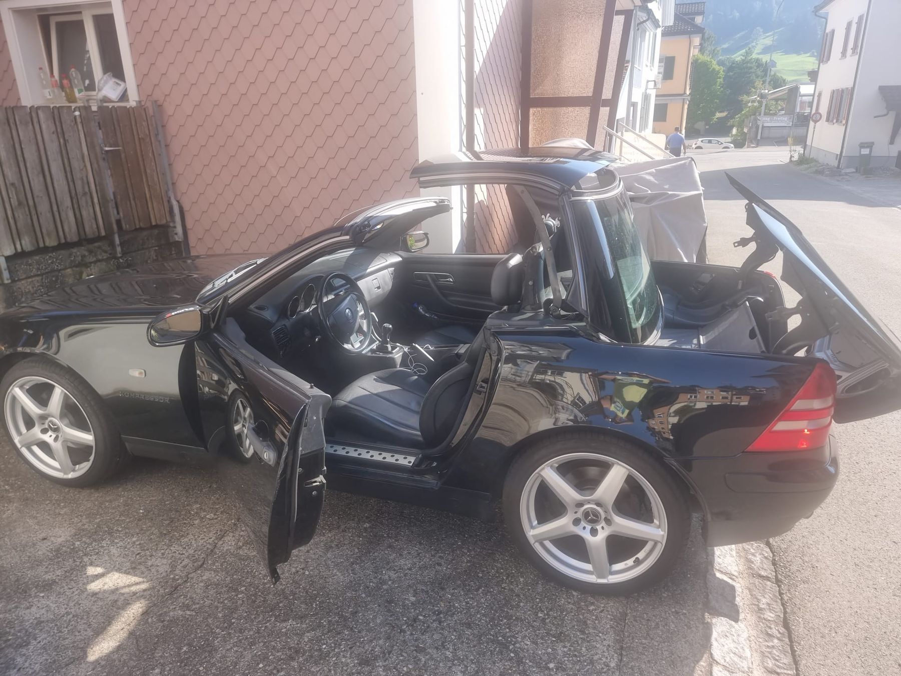 Mercedes-Benz Autos: Mercedes-Benz SLK 230 Kompressor, Cabriolet, – Gebraucht aus Niederurnen von klaus40