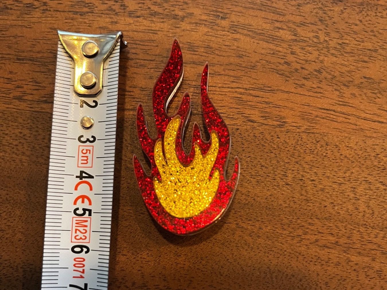Spille & Fermagli: Flammen Brosche (Acryl) – Nuovo e nell'imballaggio originale da Gams venduto da Mariawicca 7