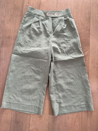 Rich & Royal: Olivgrüne Culottes Hose Gr. 34