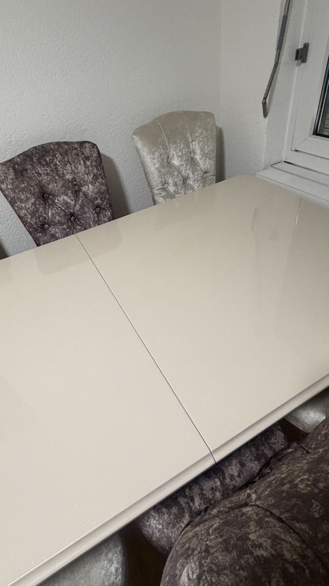 Set tavolo e sedie: Elegante Esstisch mit Stühle  – Usato da Chur venduto da cha_wql5 6