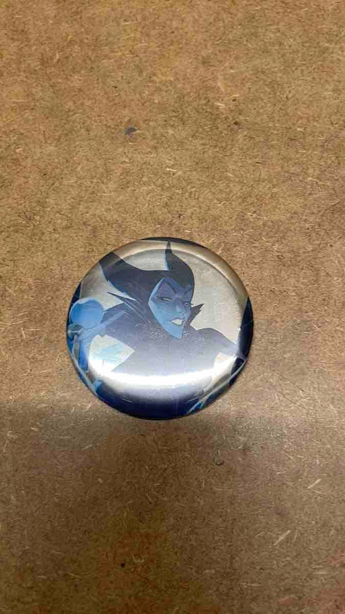 Disney Calamite: Magnet Malefiz Disney – Usato da Therwil venduto da rubininio