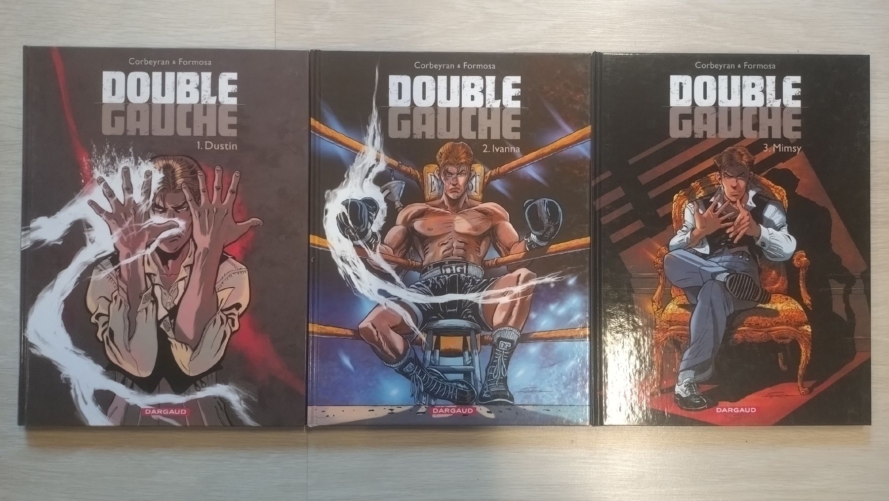 Fumetti: Double Gauche T1-3 Corbeyran/Formosa tous EO – Usato da Farvagny-le-Grand venduto da LaCaverne