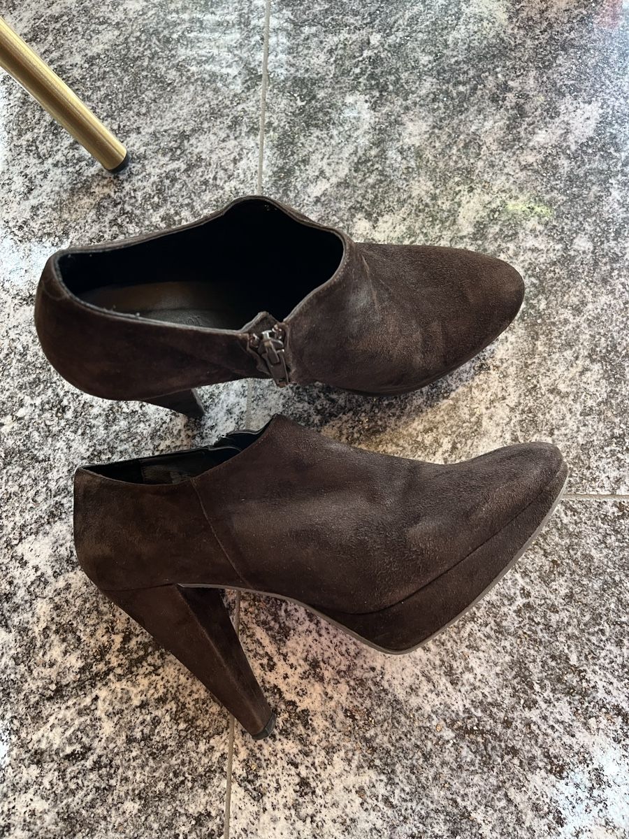 Navyboot Scarpe da donna: High Heel Navy Boot, Wildleder braun – Usato da Chur venduto da Moca17