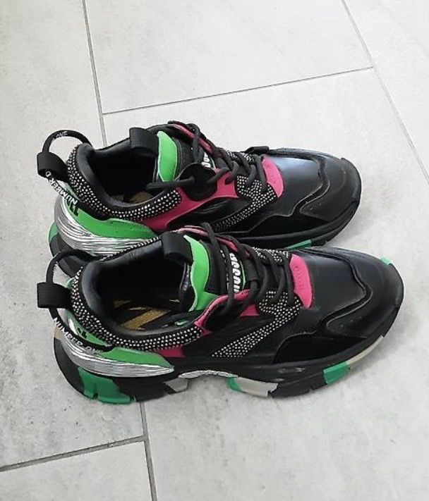 Scarpe da donna: Neu Schuhe – Nuovo (secondo la descrizione) da Brittnau venduto da silva_claudia 1