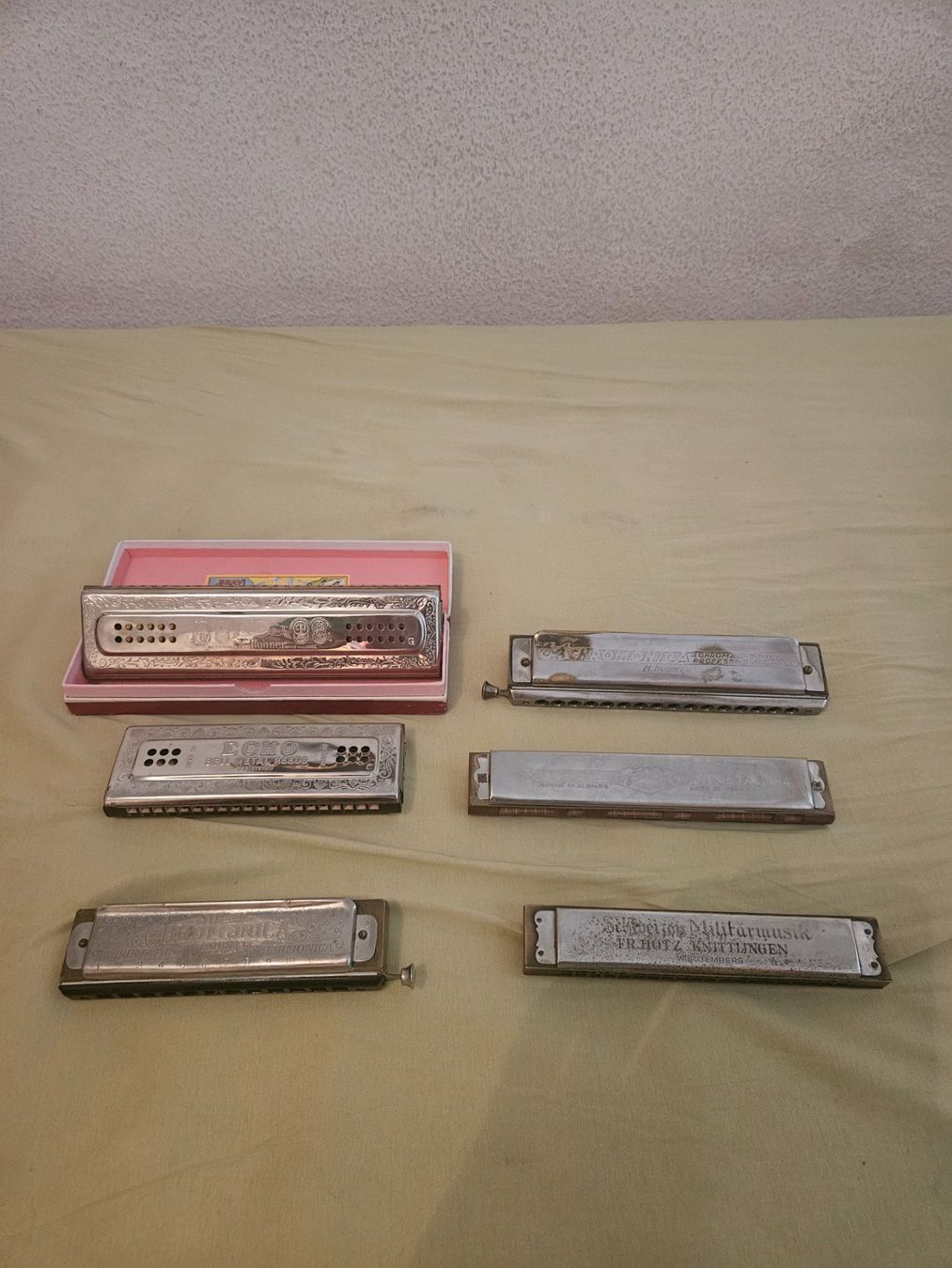 Hohner Musikinstrumente: 6 alte Mundharmonikas – Gebraucht aus Basel von FirstClass4000