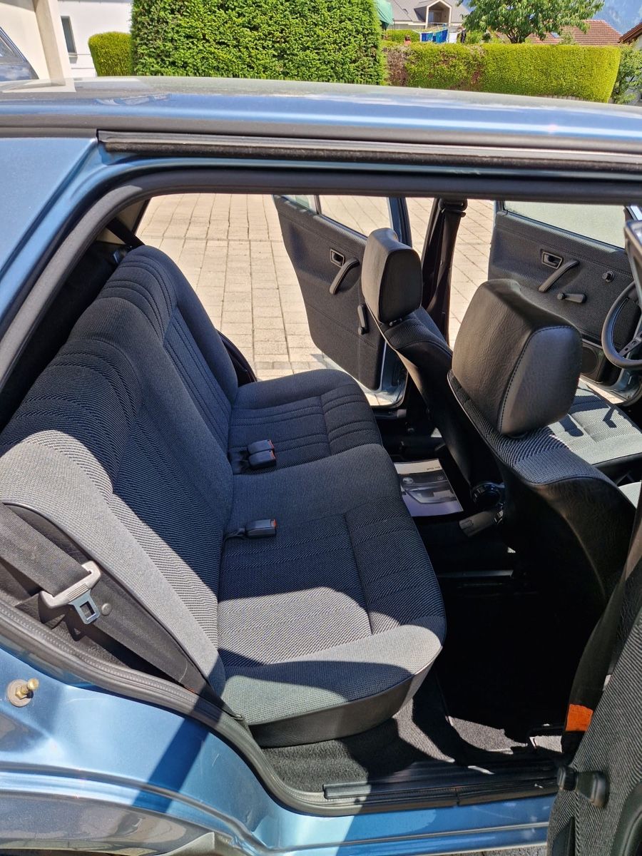 VW Autos: Golf 2 CL 1.8  – D'occasion à Trin par Erican55 6