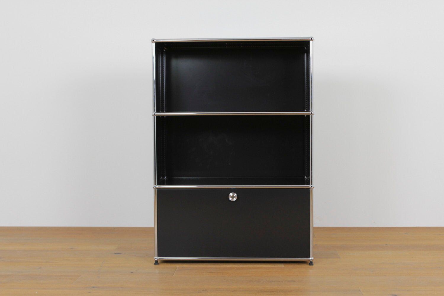 USM Scaffali: USM Haller Sideboard in Graphitschwarz #1175 – Usato da Affoltern am Albis venduto da ModulaireAG