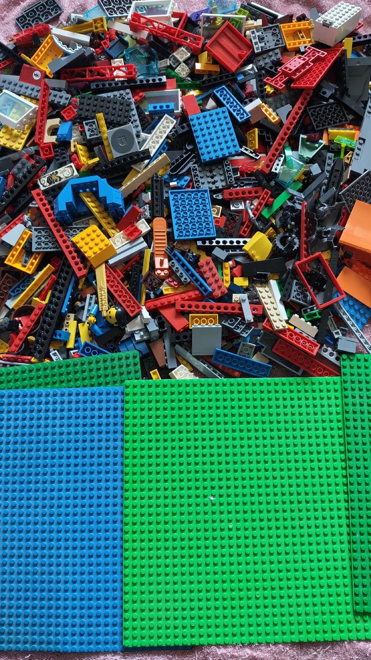 Lego Giocattoli: Lego "Schrott" ca 2,3 Kilo – Usato da Effretikon venduto da Superkarin7