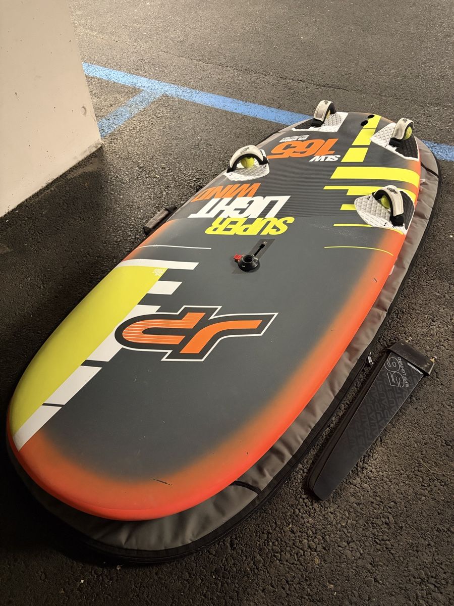 Planches de surf: JP 165 SUPER LIGHTWIND WINDSURFBRETT (inkl. Tasche) – D'occasion à Sempach Station par Fleischfondue