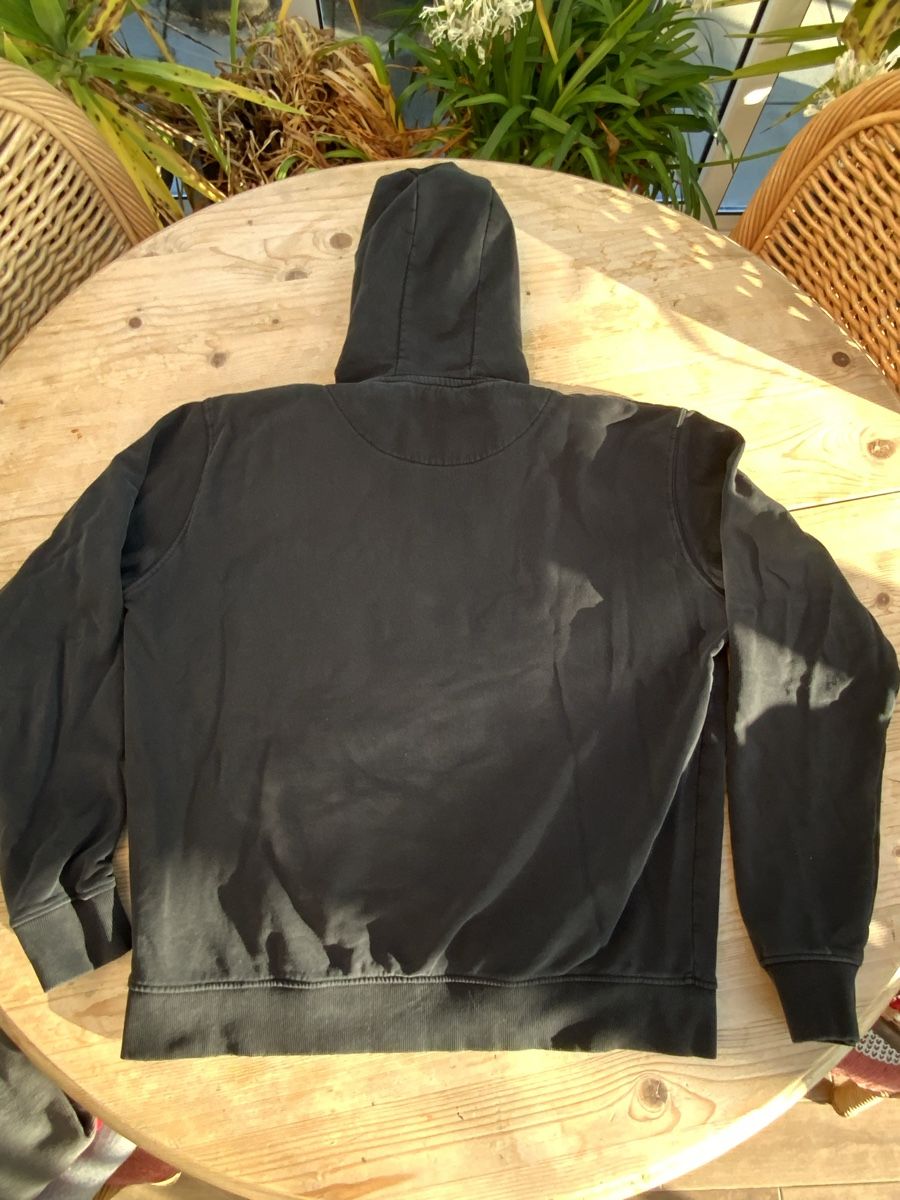 Maglioni & Felpe: Kapuzen Pullover – Usato da Romanshorn venduto da gokken 1