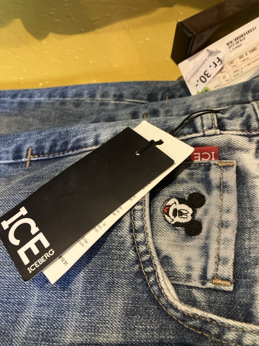 Iceberg Jeans: ICE Iceberg Jeans NEU – Nuovo (secondo la descrizione) da Erlenbach im Simmental! venduto da Simmentaler-Perlen 1