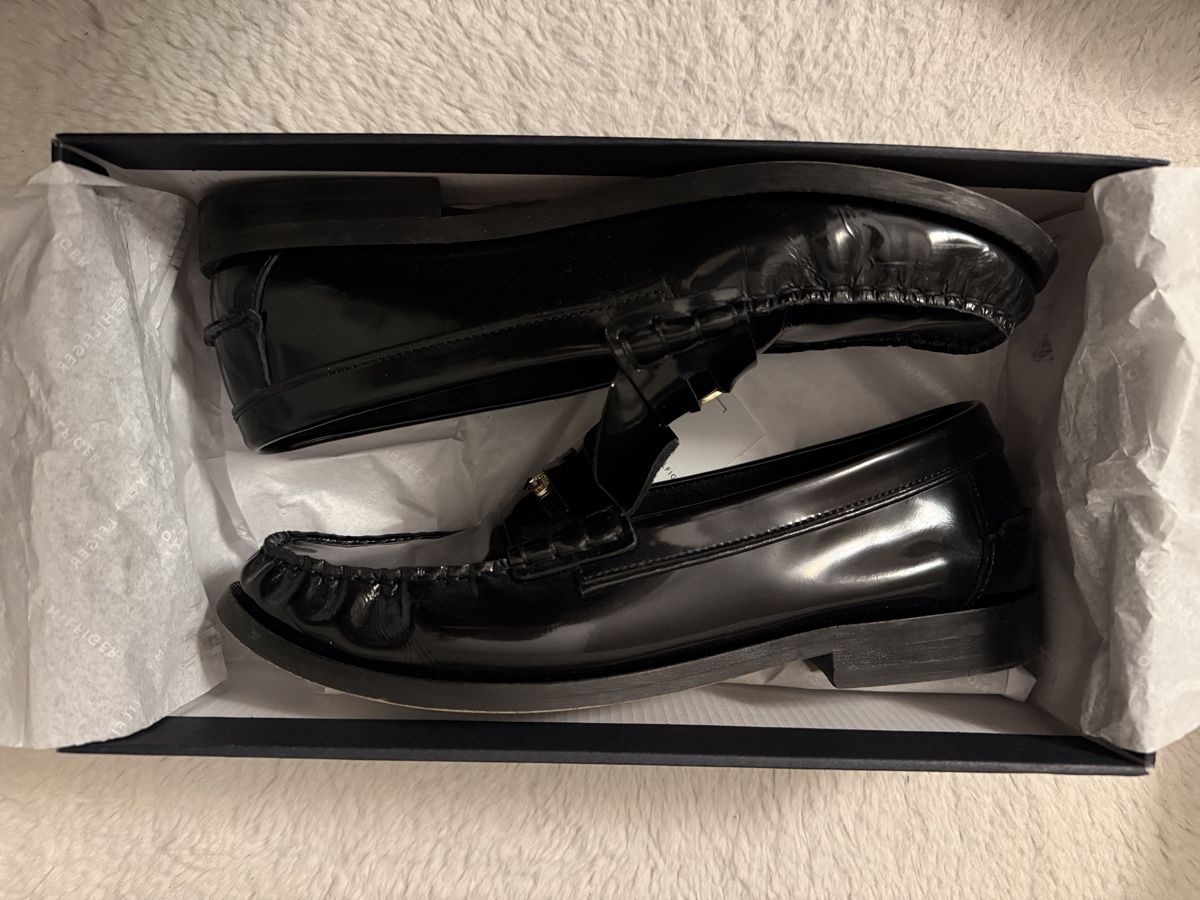 Tommy Hilfiger Scarpe da donna: Tommy Hilfiger Loafer 40 – Usato da Winterthur venduto da adi_sqz 1