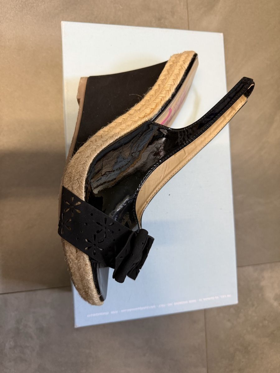 Scarpe da donna: Sandale Damen 40 – Usato da Däniken SO venduto da NBdesign 1