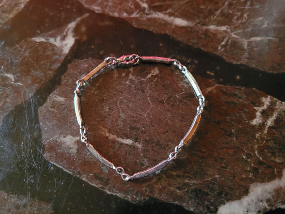 HDOYTXXM Gothic Armband Mit Rose & Krähe - Verstellbares Metallarmband Dunkelthema