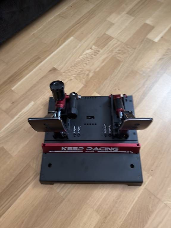 Manettes: SIMAGIC P1000FRS – D'occasion à Cudrefin par adr_9dgc 2