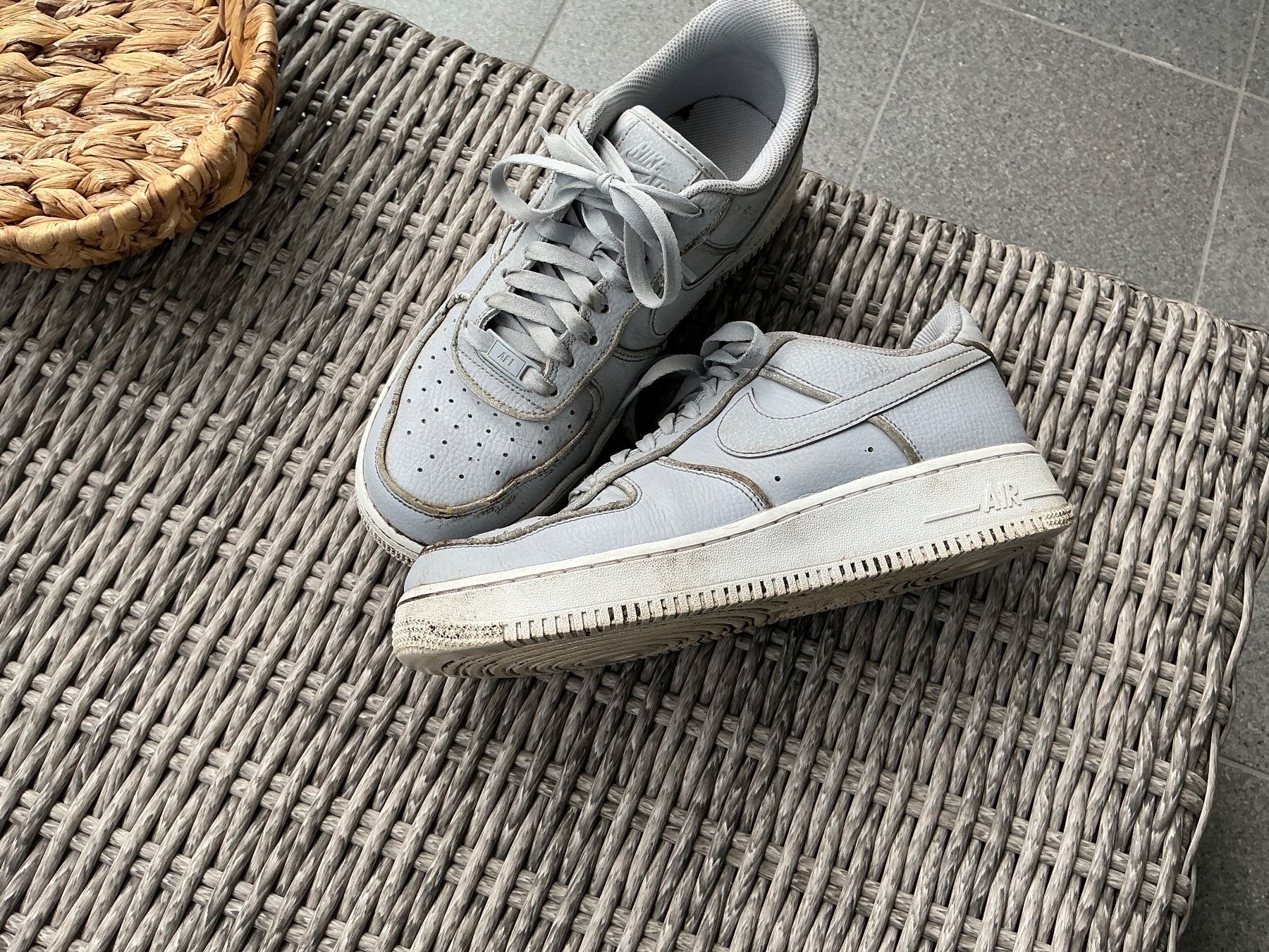 Nike Scarpe da uomo: Nike Air Force Grau, gebraucht, Grösse 40,5 – Usato da Würenlos venduto da Tina48 1