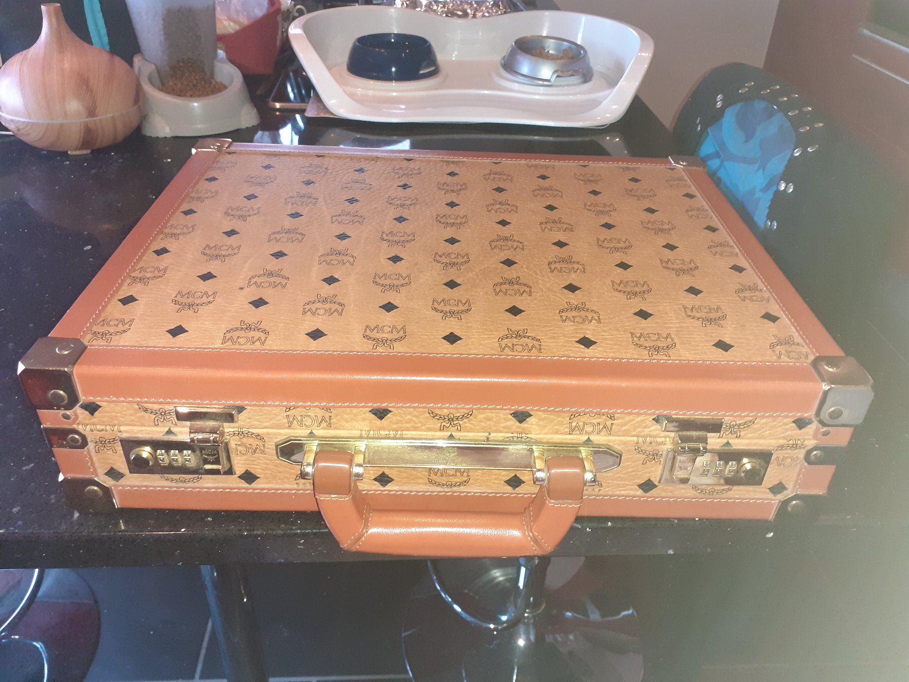 Mcm Valigie: MCM Aktenkoffer  Vintage – Nuovo (secondo la descrizione) da Prêles venduto da Podencogalgo 2