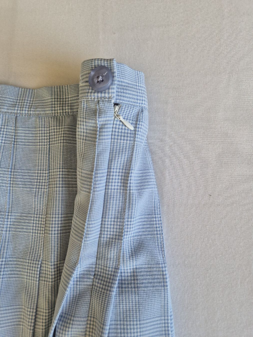 Gonne: High-school Minirock – Usato da Grabs venduto da Secondhand_clothes 1
