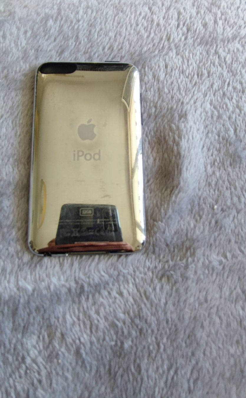 Apple Tragbarer Mediaplayer: Appel iPod Touch 32 Gb – Gebraucht aus Zollikofen von zar_j67f 2