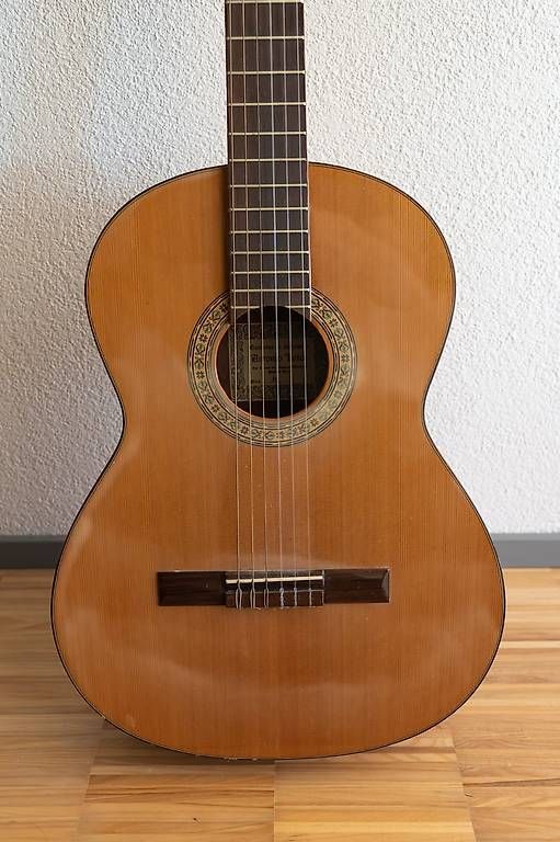 Strumenti musicali: Antonio Lorca Konzertgitarre Modell 10 – Usato da Zuchwil venduto da HFWI 1