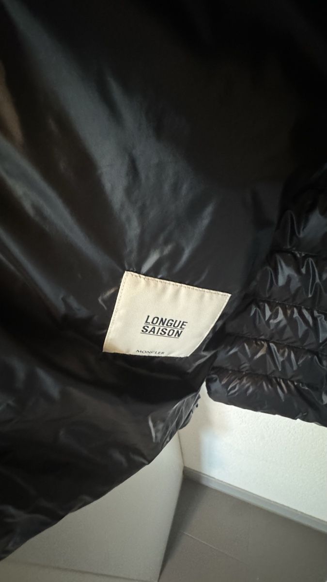 Moncler Cappotti: Doudoune Moncler neuve taille 4 – Nuovo e nell'imballaggio originale da Nyon venduto da Swiss.quality 3