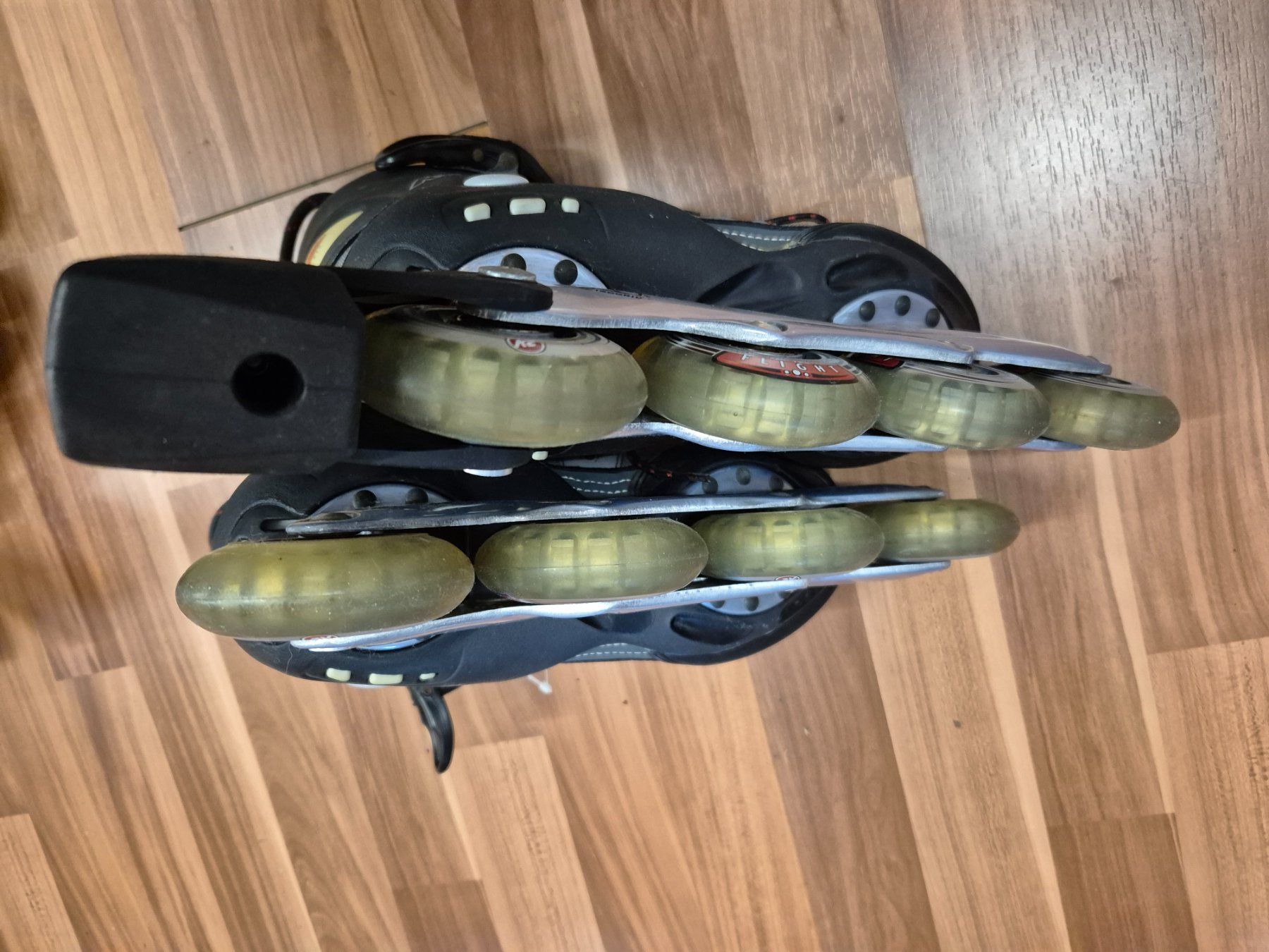 Patins à roul. & inline: 1 Inlineskate Paar  gr 40 – D'occasion à Schwarzenburg par Flamingo07 7