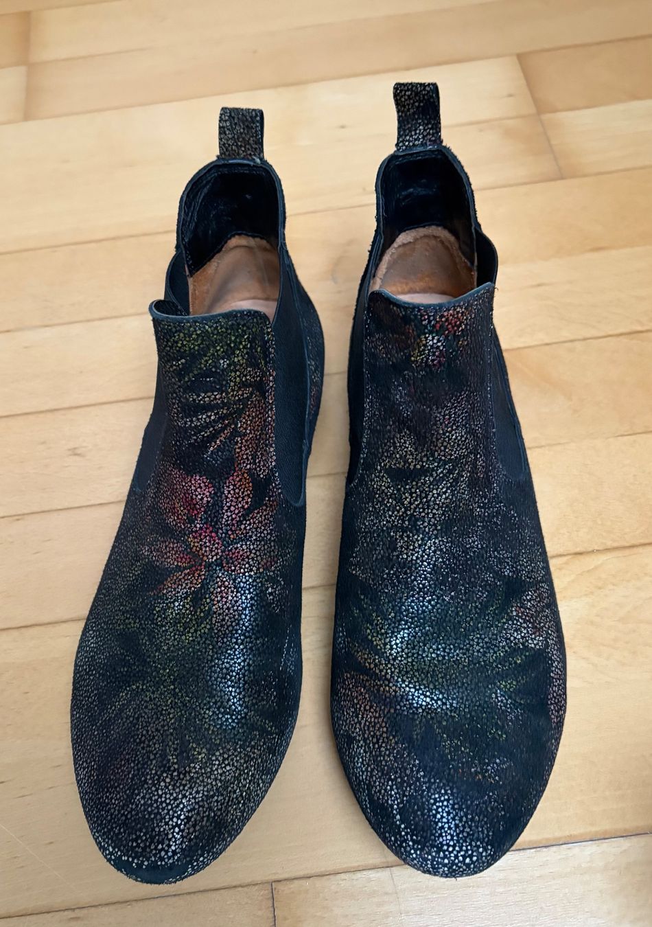 Think Scarpe da donna: Think Leder Stiefeletten Gr.39,5 – Usato da Unterägeri venduto da Jutka_04 1