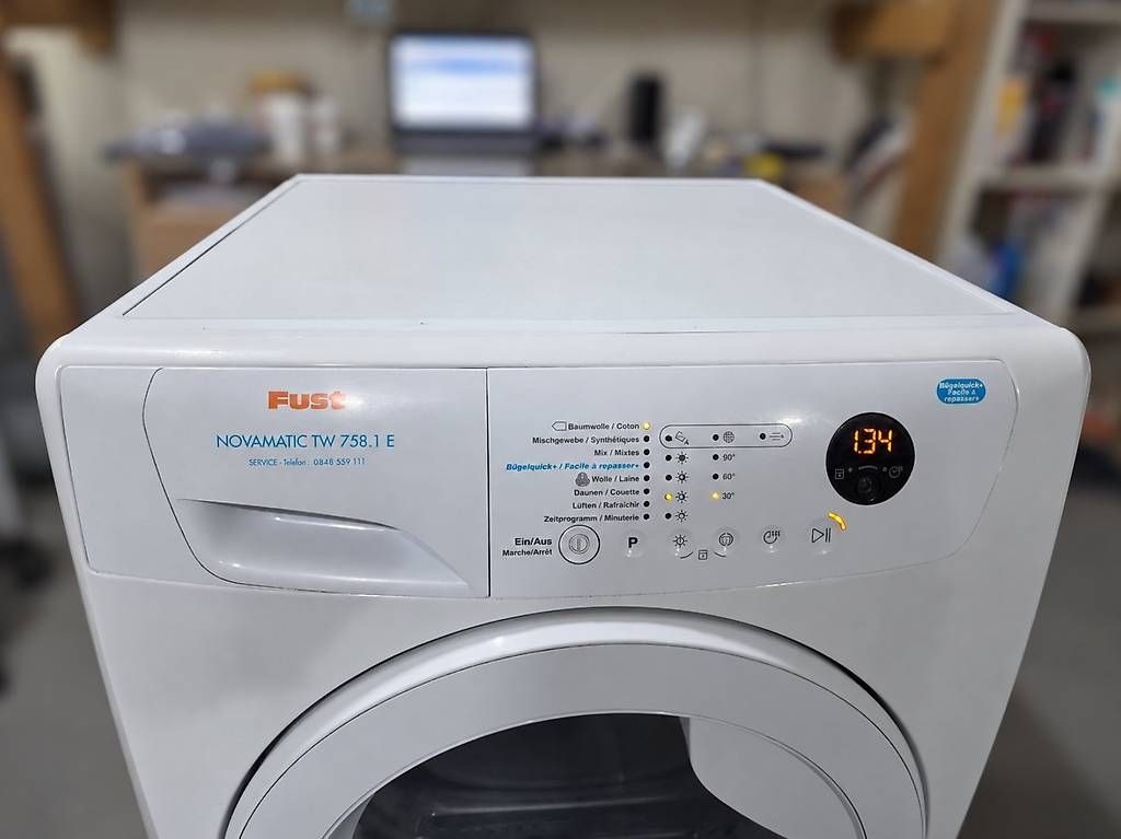 Machines à sécher: Sèche-linge Fust 8kg – D'occasion à Onex par sam_xr7p 3
