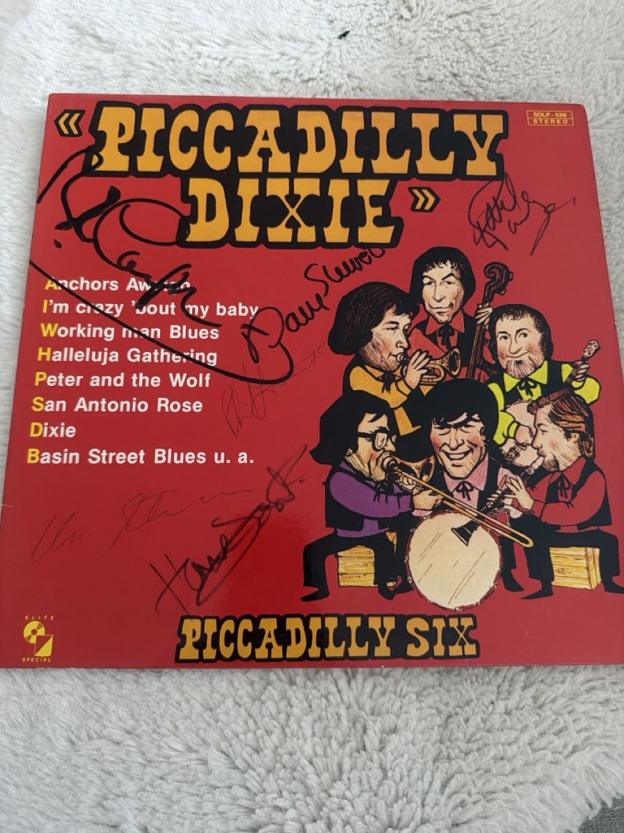 Vinyles: Piccadilly Dixie - SCHALLPLATTE mit Autogrammen – D'occasion à Buchs ZH par scarah