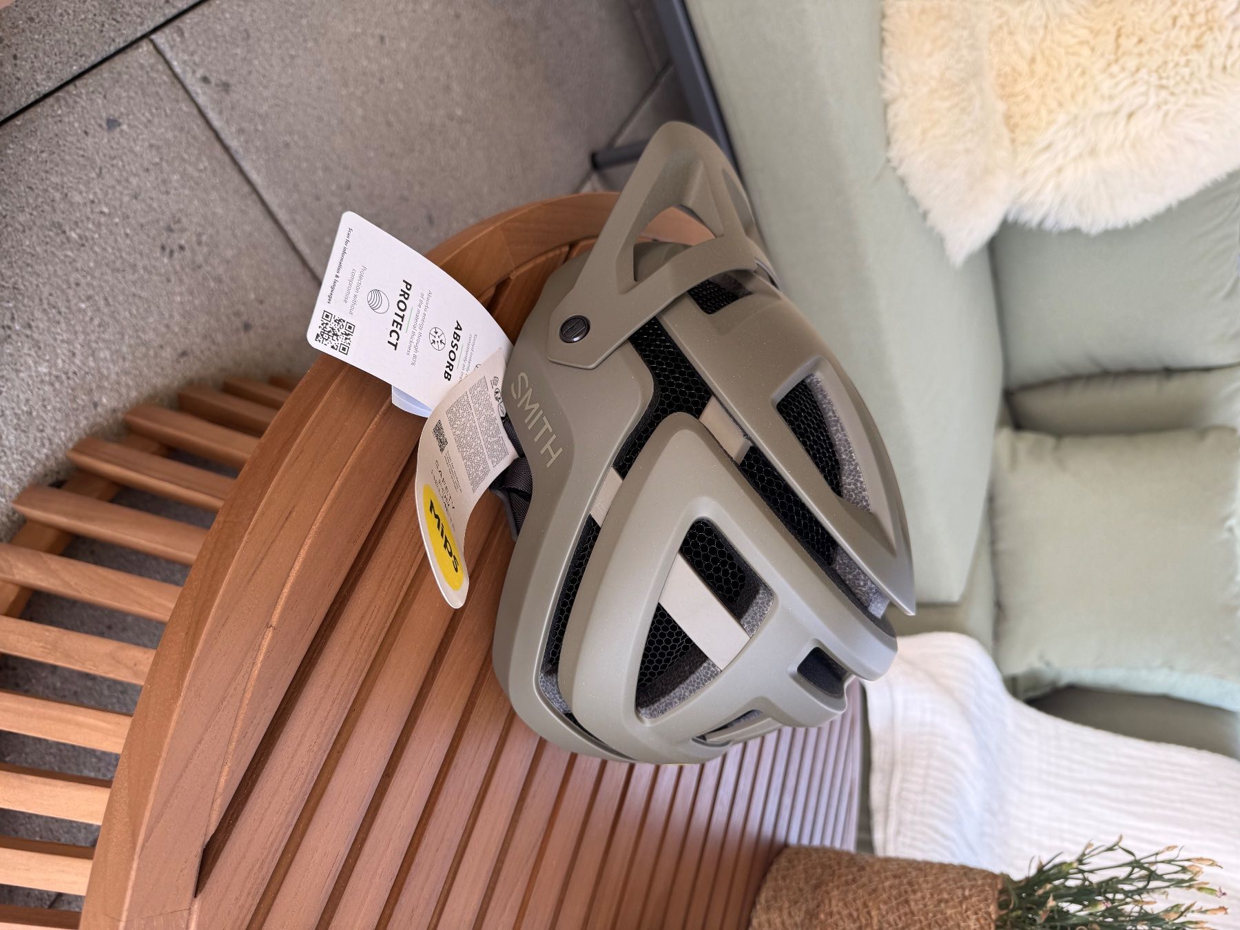 Casques: Smith Forefront 3 Mips  Robuster Radhelm fürs Mountainbiken – Neuf avec emballage d'origine à Horw par Nussbaumer4 4