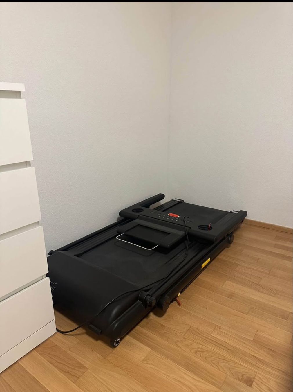 Aldi Hometrainer: Laufband extrem Platzsparend – Usato da Liestal venduto da Technikmeister 1