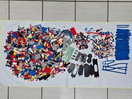 3.8 kg alte Legos