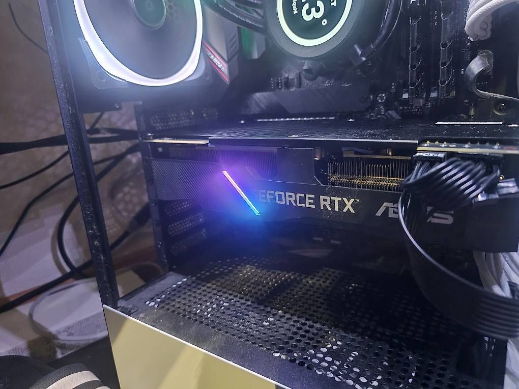 Asus Schede grafiche: ASUS DUAL RTX 2080 O8G EVO – Difettoso da Trachslau venduto da waynhaluong 3