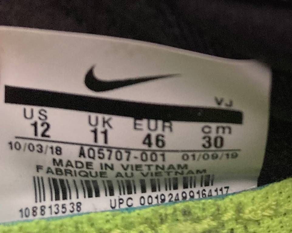 Nike Scarpe da uomo: Nike Schlüpfer Gr. 46 schwarz – Usato da Neuenhof venduto da fiore011 3
