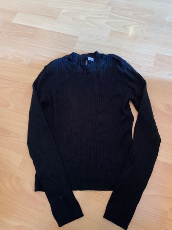 Joli pull noir H&M taille xs