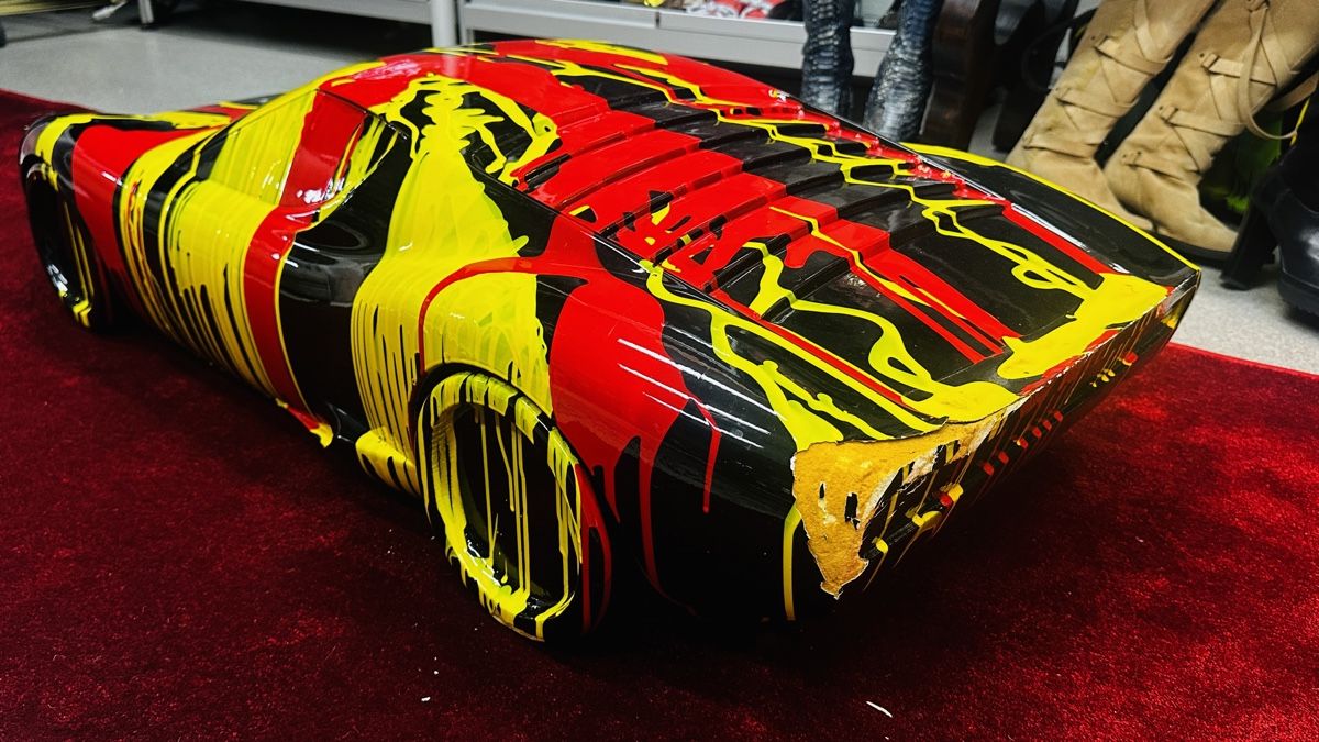 Tutte le decorazioni: Auto Dekoration Ladeneinrichtung – Usato da Lachen SZ venduto da HelvetiaLuxury 1