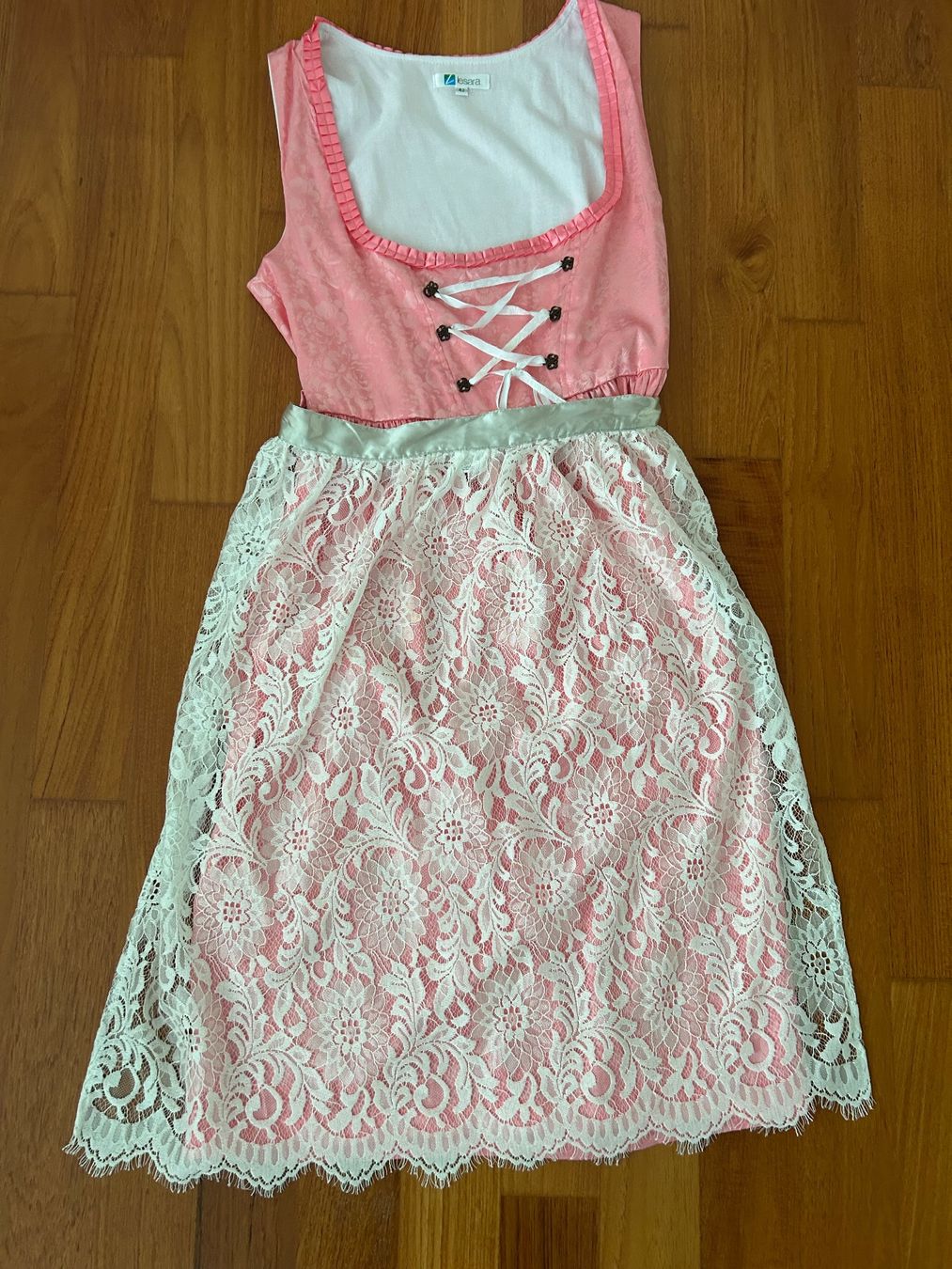Vestiti: Dirndl mit Spitze Grösse 42 – Usato da Eschenbach LU venduto da viv_h9sr 3