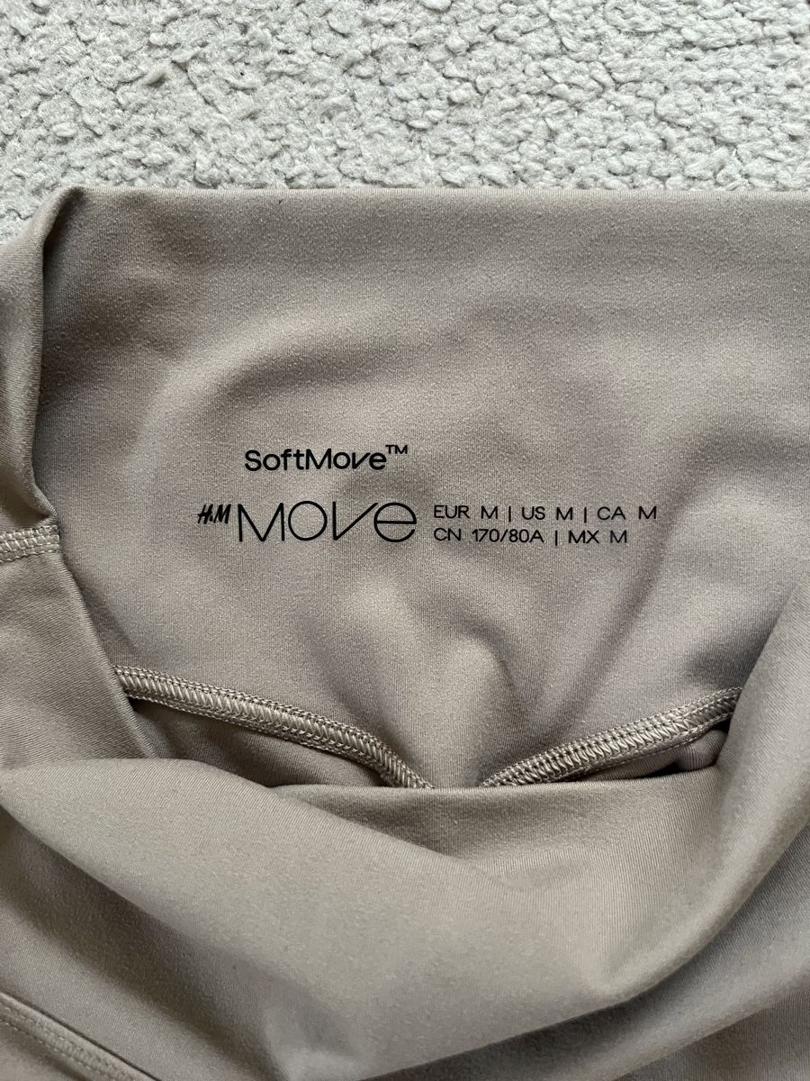 H&M Leggings: H&M Softmove Leggins in beige – Nuovo (secondo la descrizione) da Zürich venduto da ole_8rwr 2