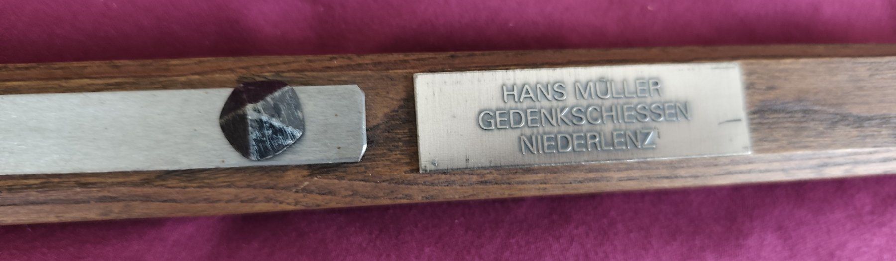 Armi bianche: Hellebarde Holzschaft und Metall Speerspitze Länge 104 cm – Nuovo (secondo la descrizione) da Bettwil venduto da Tigria10 2