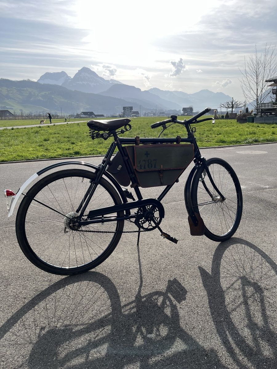 Schweizer Armee Biciclette: Schweizer Militärvelo Ordonanzrad – Usato da Ibach venduto da murmeli1899 3